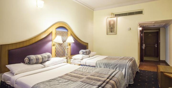 Ohris Baseraa Hyderabad Exteriör bild