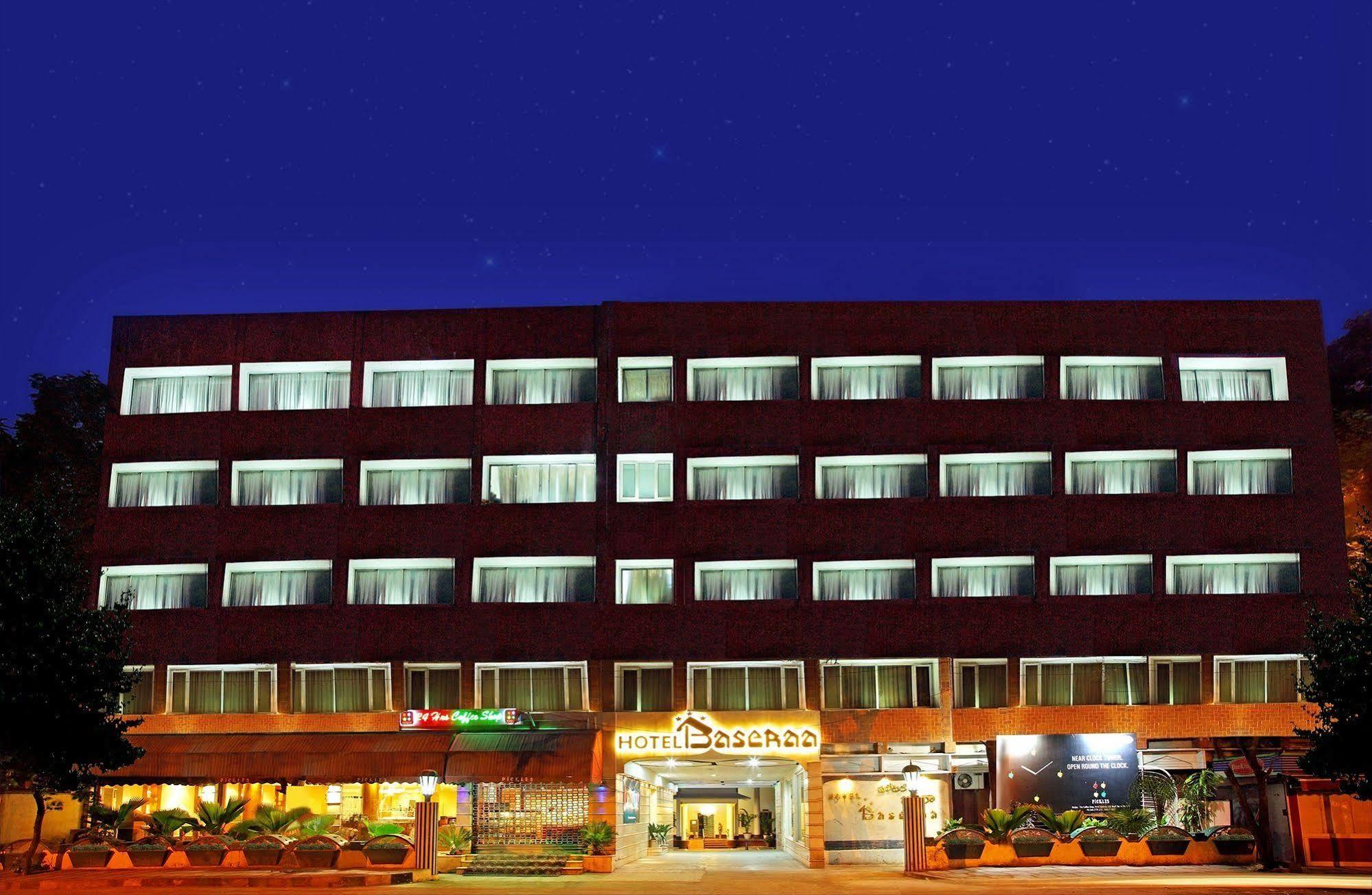 Ohris Baseraa Hyderabad Exteriör bild